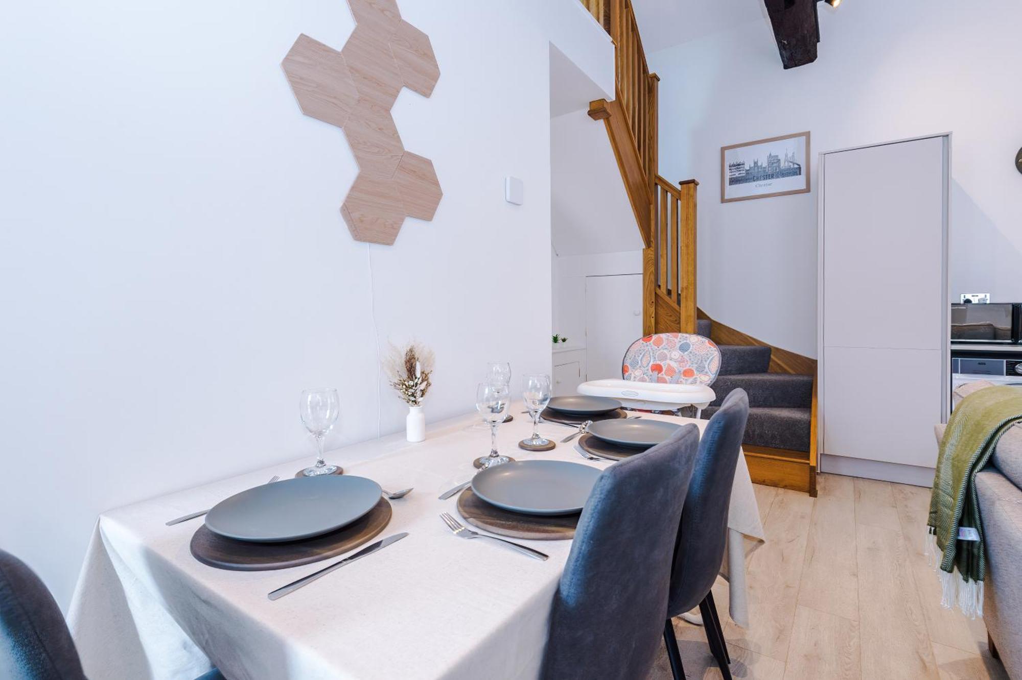 Number 21: A Breathtaking Chester Cottage With Parking Mollington  Exterior foto