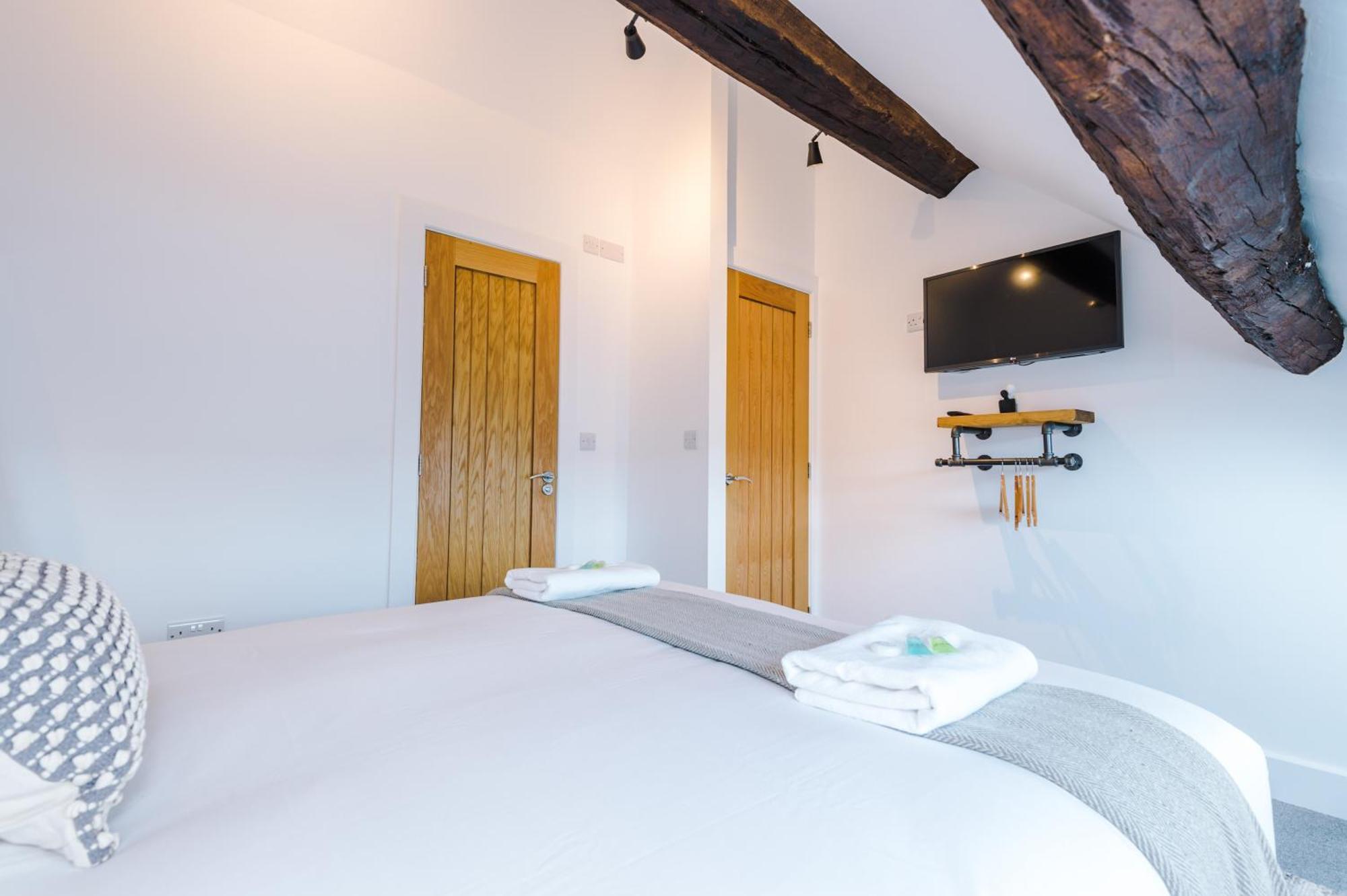 Number 21: A Breathtaking Chester Cottage With Parking Mollington  Exterior foto