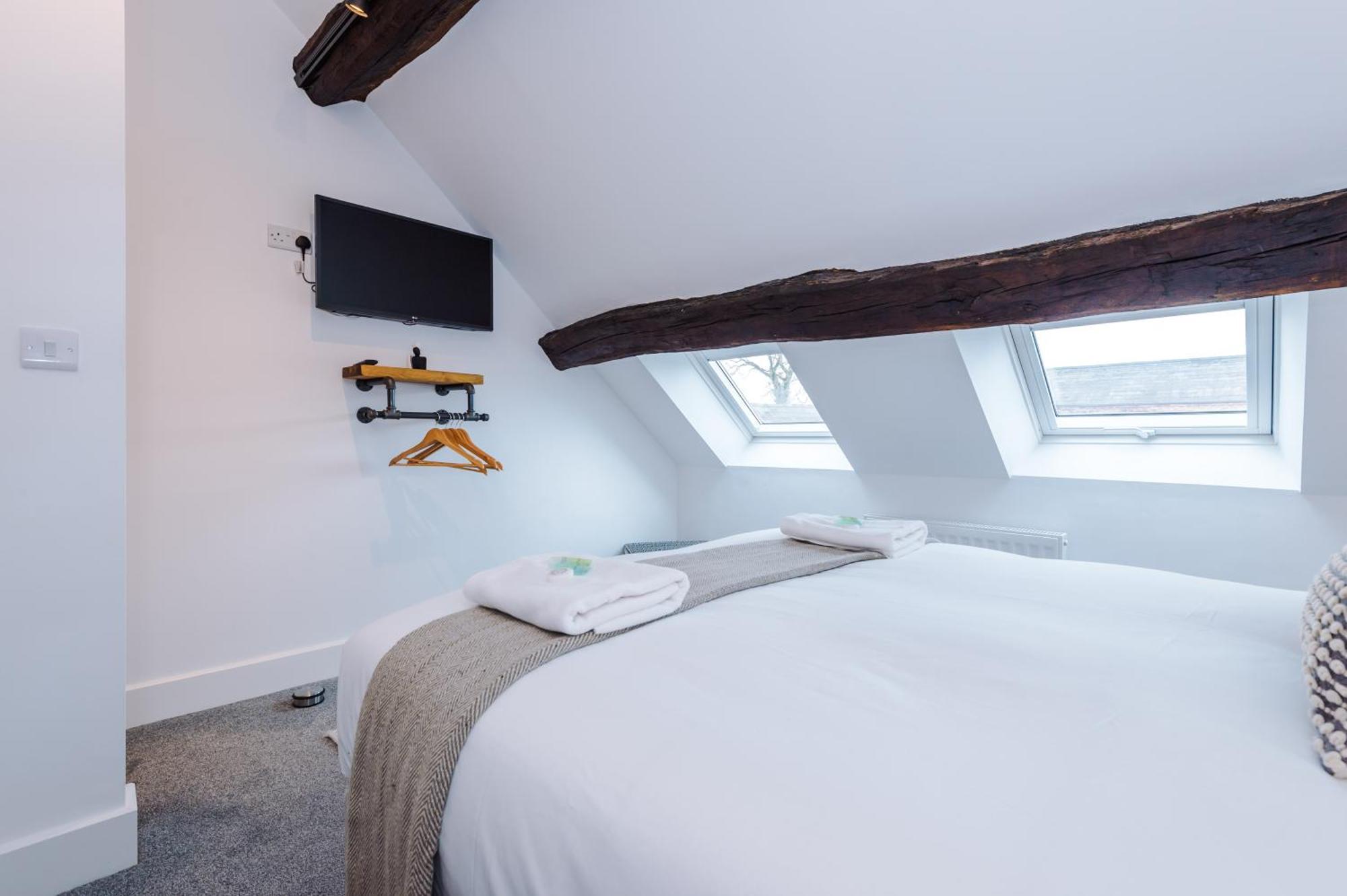 Number 21: A Breathtaking Chester Cottage With Parking Mollington  Exterior foto